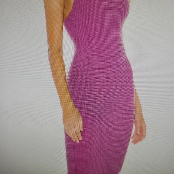 Lovers and Friends Midi Dress - Picture 3 of 3